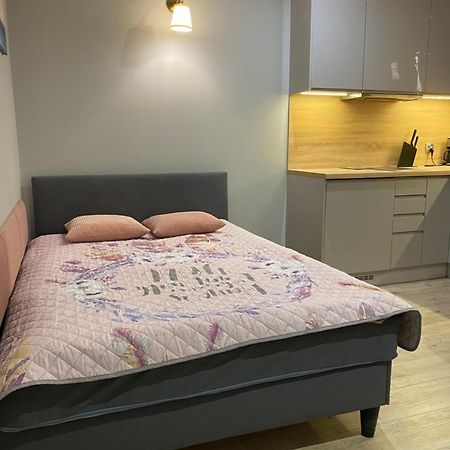 Apartament Pink Klifowa Rewal Exteriör bild
