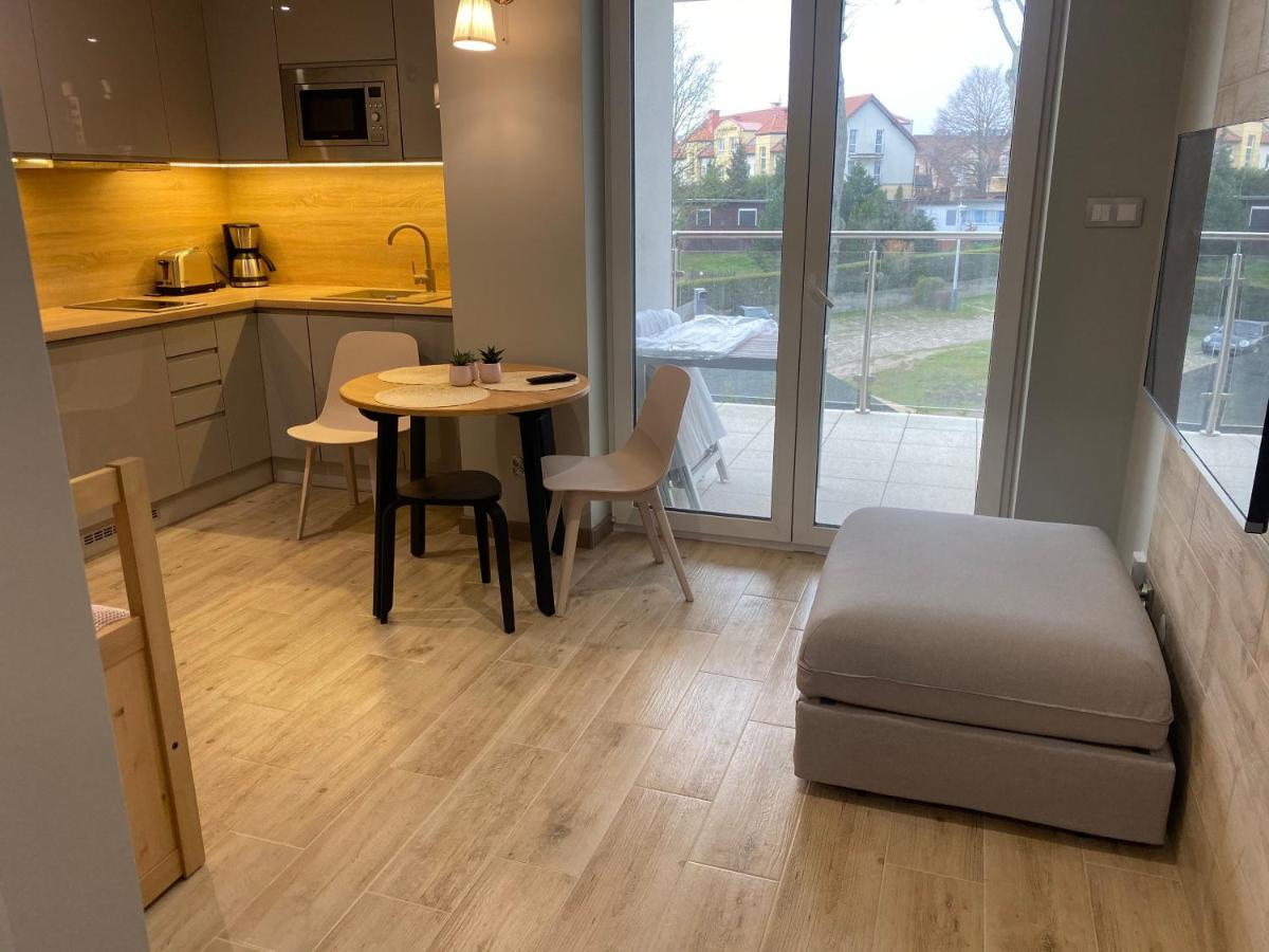 Apartament Pink Klifowa Rewal Exteriör bild